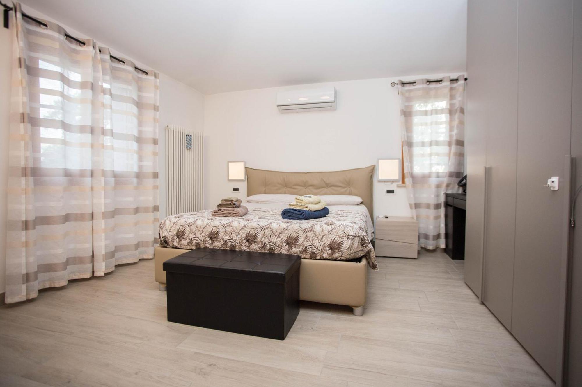 Casa Di Marco E Kaila Hotel Tavullia Buitenkant foto